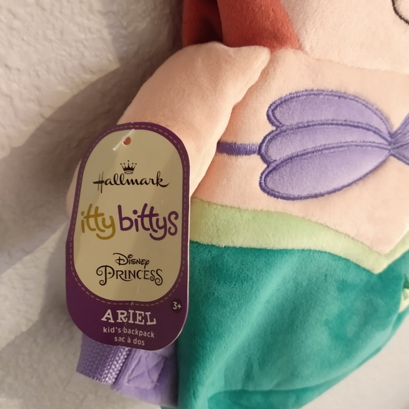 Ariel Backpack - Picture 2 of 4